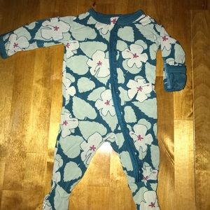 Kickee Pants Ruffle Footie - Newborn